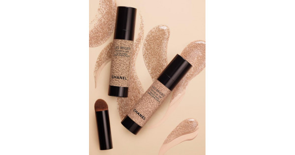 Chanel Les Beiges Water-Fresh Complexion Touch - Foundation with Ultra  Concentrated Pigment Micro-Drops